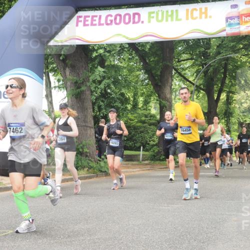 29.06.2025 - hella hamburg halbmarathon KatJ http://msf.ph/oto/8530498 29.06.2025 10:58:03 Zwischen KM18-KM19 1893, 2904, 3176, 4394, 7462 meine-sportfotos.de