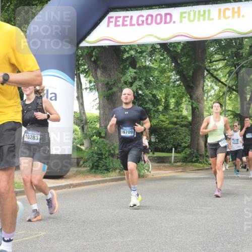29.06.2025 - hella hamburg halbmarathon KatJ http://msf.ph/oto/8530542 29.06.2025 10:58:05 Zwischen KM18-KM19 1893, 2904, 3176, 4394, 7462 meine-sportfotos.de