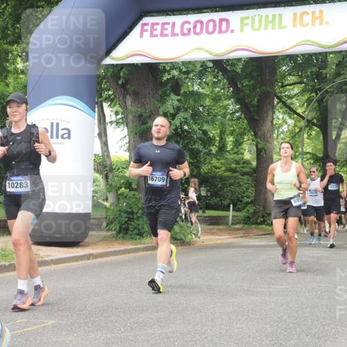 29.06.2025 - hella hamburg halbmarathon KatJ http://msf.ph/oto/8530546 29.06.2025 10:58:05 Zwischen KM18-KM19 1893, 2904, 3176, 4394, 7462 meine-sportfotos.de