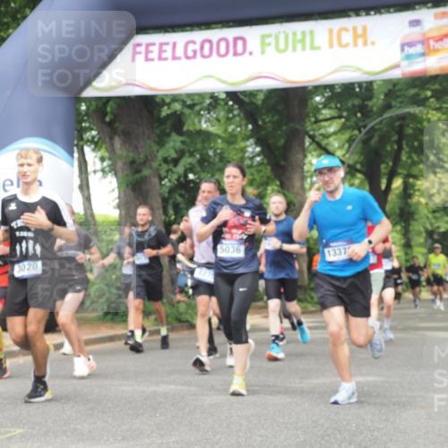 29.06.2025 - hella hamburg halbmarathon KatJ http://msf.ph/oto/8530669 29.06.2025 10:58:15 Zwischen KM18-KM19 1020, 1051, 1981, 3020, 4583, 5036, 7017, 7257, 7277, 7809, 7810, 8275 meine-sportfotos.de