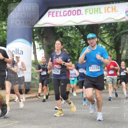 29.06.2025 - hella hamburg halbmarathon KatJ http://msf.ph/oto/8530673 29.06.2025 10:58:15 Zwischen KM18-KM19 1020, 1051, 1981, 3020, 4583, 5036, 7017, 7257, 7277, 7809, 7810, 8275 meine-sportfotos.de