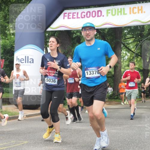 29.06.2025 - hella hamburg halbmarathon KatJ http://msf.ph/oto/8530680 29.06.2025 10:58:16 Zwischen KM18-KM19 1020, 1051, 1981, 3020, 4583, 5036, 7017, 7257, 7277, 7278, 7809, 7810, 8275 meine-sportfotos.de