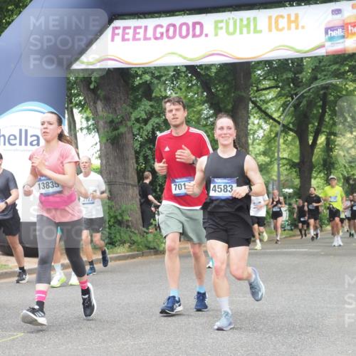 29.06.2025 - hella hamburg halbmarathon KatJ http://msf.ph/oto/8530707 29.06.2025 10:58:17 Zwischen KM18-KM19 1020, 1051, 1981, 3020, 4583, 5036, 7017, 7257, 7277, 7278, 7279, 7809, 8275 meine-sportfotos.de
