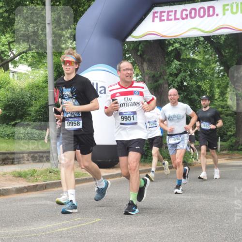 29.06.2025 - hella hamburg halbmarathon KatJ http://msf.ph/oto/8530769 29.06.2025 10:58:29 Zwischen KM18-KM19 1245, 1524, 2309, 2427, 3650, 5069, 7195 meine-sportfotos.de