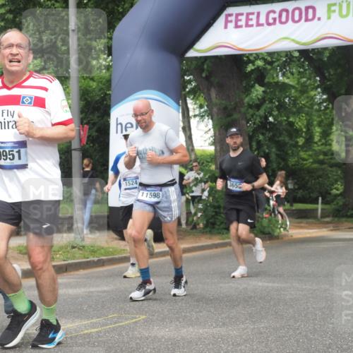 29.06.2025 - hella hamburg halbmarathon KatJ http://msf.ph/oto/8530782 29.06.2025 10:58:30 Zwischen KM18-KM19 1245, 1524, 2309, 2427, 3650, 5069 meine-sportfotos.de
