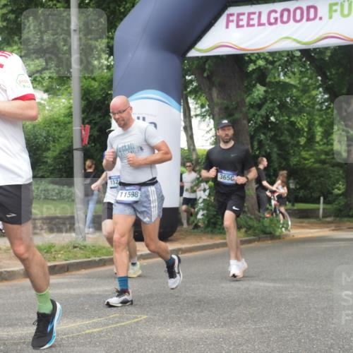 29.06.2025 - hella hamburg halbmarathon KatJ http://msf.ph/oto/8530785 29.06.2025 10:58:30 Zwischen KM18-KM19 1245, 1524, 2309, 2427, 3650, 5069 meine-sportfotos.de