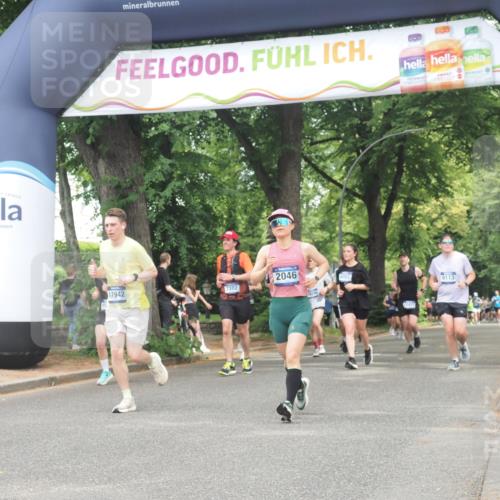 29.06.2025 - hella hamburg halbmarathon KatJ http://msf.ph/oto/8530809 29.06.2025 10:58:35 Zwischen KM18-KM19 1524, 2046, 3650, 5069, 7873, 8051 meine-sportfotos.de