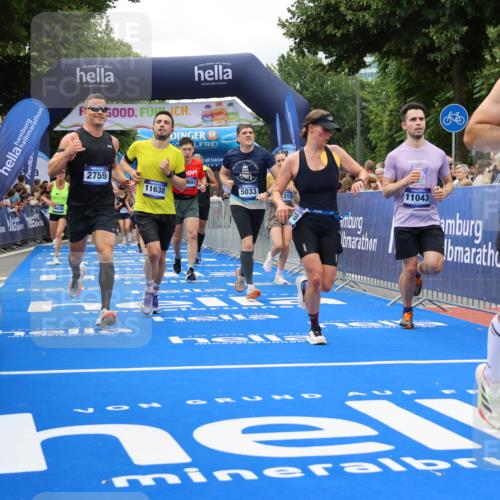 29.06.2025 - hella hamburg halbmarathon Strokosch-Dieckow http://msf.ph/oto/8533996 29.06.2025 10:56:56 Ziel 1485, 1955, 2282, 2741, 2759, 4299, 5033, 5418, 6835, 7716, 8669, 11043, 11143, 11212, 11638, 14678, 15097, 16470, 16620, 16679, 16909, 18719, 19091 meine-sportfotos.de