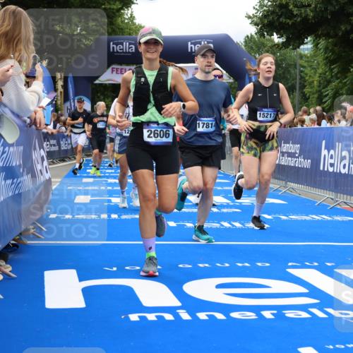 29.06.2025 - hella hamburg halbmarathon Strokosch-Dieckow http://msf.ph/oto/8534149 29.06.2025 10:57:39 Ziel 1239, 1715, 1719, 1972, 2236, 2606, 2652, 4502, 5391, 5457, 5458, 7833, 10133, 12440, 12774, 13523, 14571, 14737, 14951, 15217, 15220, 16418, 17201, 17455, 17769, 17814, 18388, 18508, 18727, 18985 meine-sportfotos.de