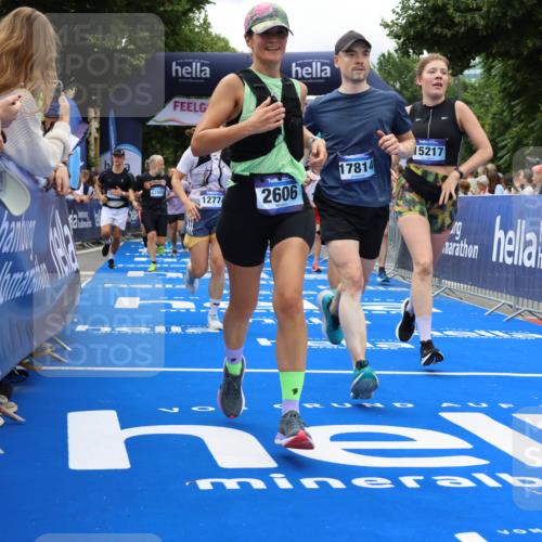 29.06.2025 - hella hamburg halbmarathon Strokosch-Dieckow http://msf.ph/oto/8534152 29.06.2025 10:57:39 Ziel 1239, 1715, 1719, 1972, 2236, 2606, 2652, 4502, 5391, 5457, 5458, 7833, 10133, 12440, 12774, 13523, 14571, 14737, 14951, 15217, 15220, 16418, 17201, 17455, 17769, 17814, 18388, 18508, 18727, 18985 meine-sportfotos.de