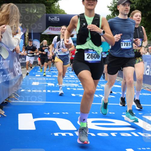 29.06.2025 - hella hamburg halbmarathon Strokosch-Dieckow http://msf.ph/oto/8534156 29.06.2025 10:57:39 Ziel 1239, 1715, 1719, 1972, 2236, 2606, 2652, 4502, 5391, 5457, 5458, 7833, 10133, 12440, 12774, 13523, 14571, 14737, 14951, 15217, 15220, 16418, 17201, 17455, 17769, 17814, 18388, 18508, 18727, 18985 meine-sportfotos.de
