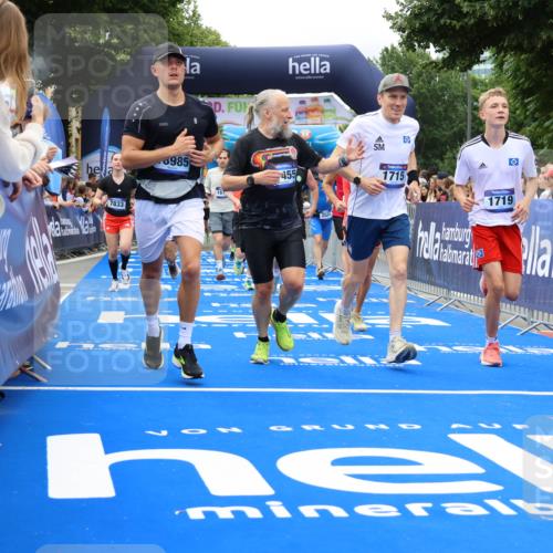 29.06.2025 - hella hamburg halbmarathon Strokosch-Dieckow http://msf.ph/oto/8534170 29.06.2025 10:57:42 Ziel 1239, 1715, 1719, 1972, 2034, 2606, 5391, 7269, 7833, 10133, 10599, 10703, 12440, 12523, 12774, 13523, 14571, 14737, 14951, 15217, 15220, 16418, 16517, 17201, 17455, 17769, 17814, 18388, 18508, 18727, 18985 meine-sportfotos.de