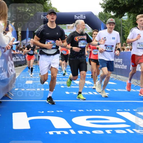 29.06.2025 - hella hamburg halbmarathon Strokosch-Dieckow http://msf.ph/oto/8534173 29.06.2025 10:57:42 Ziel 1239, 1715, 1719, 1972, 2034, 2606, 5391, 7269, 7833, 10133, 10599, 10703, 12440, 12523, 12774, 13523, 14571, 14737, 14951, 15217, 15220, 16418, 16517, 17201, 17455, 17769, 17814, 18388, 18508, 18727, 18985 meine-sportfotos.de