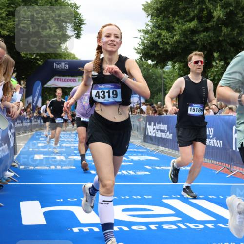 29.06.2025 - hella hamburg halbmarathon Strokosch-Dieckow http://msf.ph/oto/8534179 29.06.2025 10:58:06 Ziel 1563, 1611, 2907, 3141, 4319, 4426, 4579, 6104, 6531, 6892, 8089, 8290, 10036, 10408, 11832, 12773, 13666, 15090, 15125, 15189, 15527, 18068 meine-sportfotos.de