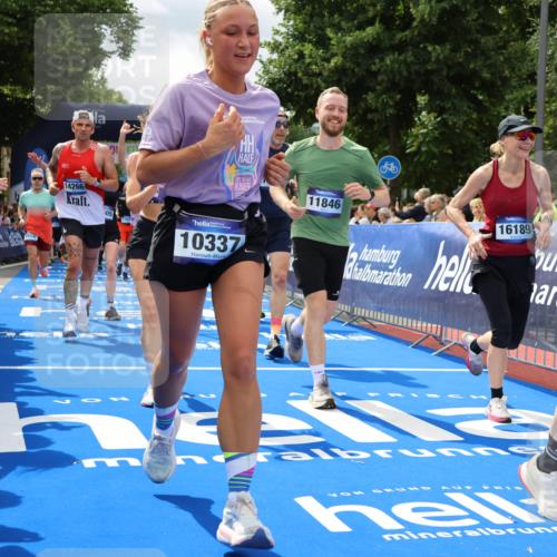 29.06.2025 - hella hamburg halbmarathon Strokosch-Dieckow http://msf.ph/oto/8534460 29.06.2025 10:58:42 Ziel 1319, 2488, 2619, 2656, 2840, 5277, 5675, 6592, 6595, 6720, 7659, 8322, 8929, 10268, 10539, 10943, 11605, 11846, 12862, 13512, 13694, 13880, 14266, 14902, 14965, 15197, 16189, 17405, 17630, 17839, 18232, 18501, 18587, 18954 meine-sportfotos.de