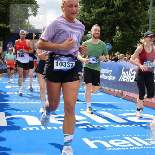 29.06.2025 - hella hamburg halbmarathon Strokosch-Dieckow http://msf.ph/oto/8534461 29.06.2025 10:58:42 Ziel 1319, 2488, 2619, 2656, 2840, 5277, 5675, 6592, 6595, 6720, 7659, 8322, 8929, 10268, 10539, 10943, 11605, 11846, 12862, 13512, 13694, 13880, 14266, 14902, 14965, 15197, 16189, 17405, 17630, 17839, 18232, 18501, 18587, 18954 meine-sportfotos.de