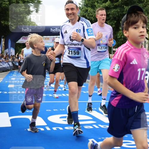 29.06.2025 - hella hamburg halbmarathon Strokosch-Dieckow http://msf.ph/oto/8534561 29.06.2025 10:58:52 Ziel 2159, 2488, 2840, 3859, 4632, 4833, 5277, 5885, 6438, 6720, 6860, 7223, 8807, 9156, 9353, 10268, 10518, 10539, 10788, 10915, 12734, 12735, 13654, 14673, 14965, 17405, 17531, 17630, 17810, 17931, 18180, 18232, 18682, 18833, 18954, 19002, 19003 meine-sportfotos.de