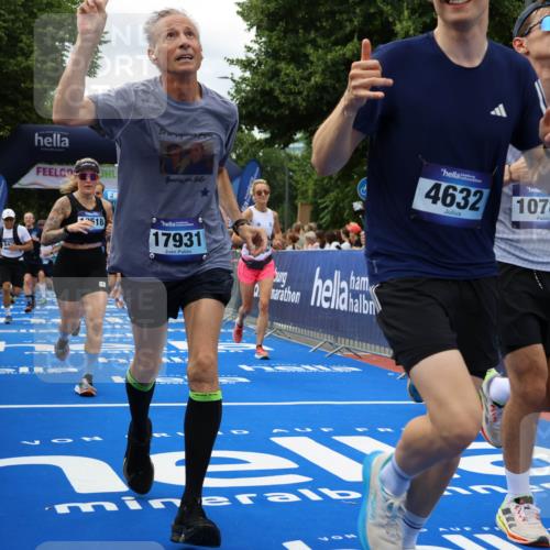 29.06.2025 - hella hamburg halbmarathon Strokosch-Dieckow http://msf.ph/oto/8534588 29.06.2025 10:58:54 Ziel 2159, 2488, 3859, 4632, 4833, 5277, 5885, 6438, 6720, 6860, 7223, 8807, 9156, 9353, 9835, 10268, 10518, 10539, 10788, 10915, 11935, 12734, 12735, 13654, 14673, 14965, 17405, 17531, 17630, 17810, 17827, 17852, 17931, 18180, 18232, 18682, 18833, 18954, 19002, 19003 meine-sportfotos.de
