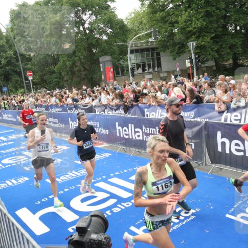 29.06.2025 - hella hamburg halbmarathon Michael Strokosch http://msf.ph/oto/8537178 29.06.2025 10:48:41 Ziel  meine-sportfotos.de