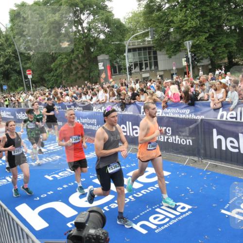 29.06.2025 - hella hamburg halbmarathon Michael Strokosch http://msf.ph/oto/8537741 29.06.2025 10:51:04 Ziel  meine-sportfotos.de