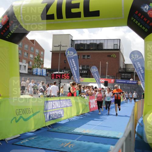 10.08.2025 - GEWOBA Citytriathlon Bremen H.Heesch http://msf.ph/oto/8538677 10.08.2025 11:45:33 Ziel  meine-sportfotos.de