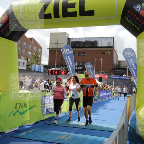 10.08.2025 - GEWOBA Citytriathlon Bremen H.Heesch http://msf.ph/oto/8538684 10.08.2025 11:45:35 Ziel 227 meine-sportfotos.de