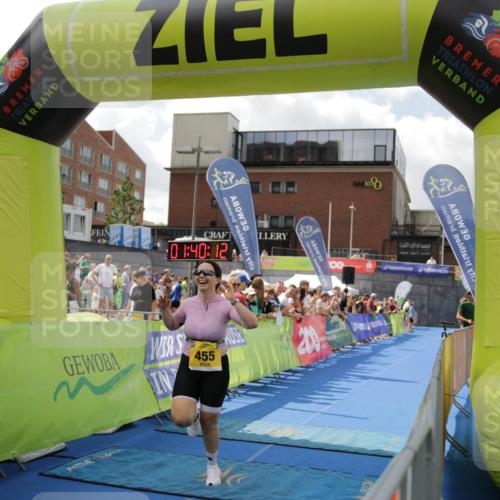 10.08.2025 - GEWOBA Citytriathlon Bremen H.Heesch http://msf.ph/oto/8538781 10.08.2025 11:43:49 Ziel 201, 455, 475 meine-sportfotos.de