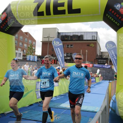 10.08.2025 - GEWOBA Citytriathlon Bremen H.Heesch http://msf.ph/oto/8538803 10.08.2025 11:44:08 Ziel 47 meine-sportfotos.de