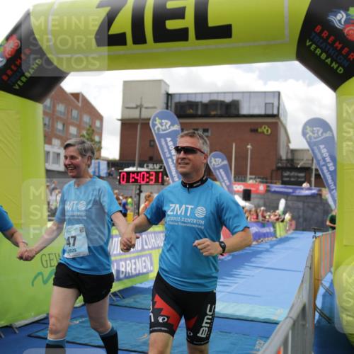 10.08.2025 - GEWOBA Citytriathlon Bremen H.Heesch http://msf.ph/oto/8538806 10.08.2025 11:44:09 Ziel 47 meine-sportfotos.de