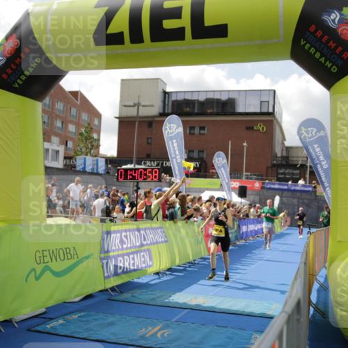 10.08.2025 - GEWOBA Citytriathlon Bremen H.Heesch http://msf.ph/oto/8538812 10.08.2025 11:44:35 Ziel 454 meine-sportfotos.de