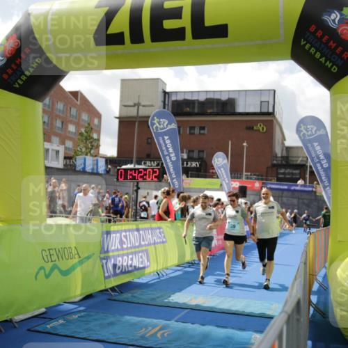 10.08.2025 - GEWOBA Citytriathlon Bremen H.Heesch http://msf.ph/oto/8538960 10.08.2025 11:45:39 Ziel 227 meine-sportfotos.de