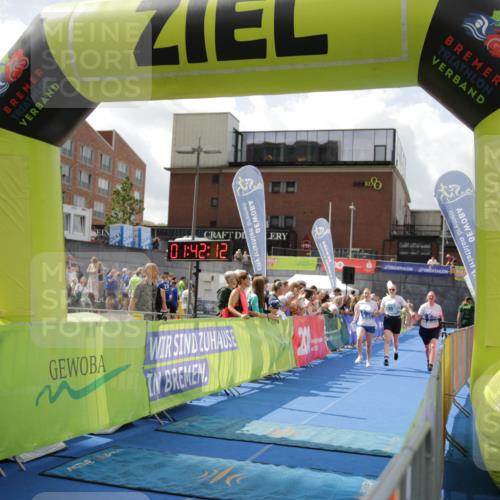 10.08.2025 - GEWOBA Citytriathlon Bremen H.Heesch http://msf.ph/oto/8538999 10.08.2025 11:45:49 Ziel 39, 221 meine-sportfotos.de