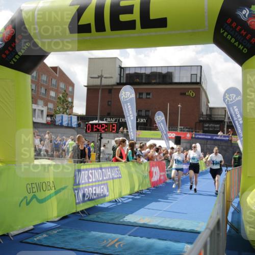 10.08.2025 - GEWOBA Citytriathlon Bremen H.Heesch http://msf.ph/oto/8539004 10.08.2025 11:45:50 Ziel 39, 221 meine-sportfotos.de