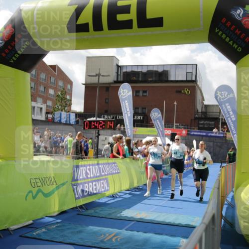 10.08.2025 - GEWOBA Citytriathlon Bremen H.Heesch http://msf.ph/oto/8539010 10.08.2025 11:45:51 Ziel 39, 221 meine-sportfotos.de