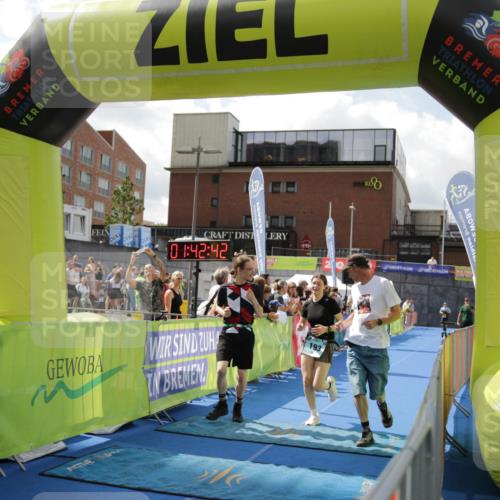 10.08.2025 - GEWOBA Citytriathlon Bremen H.Heesch http://msf.ph/oto/8539036 10.08.2025 11:46:19 Ziel 193 meine-sportfotos.de