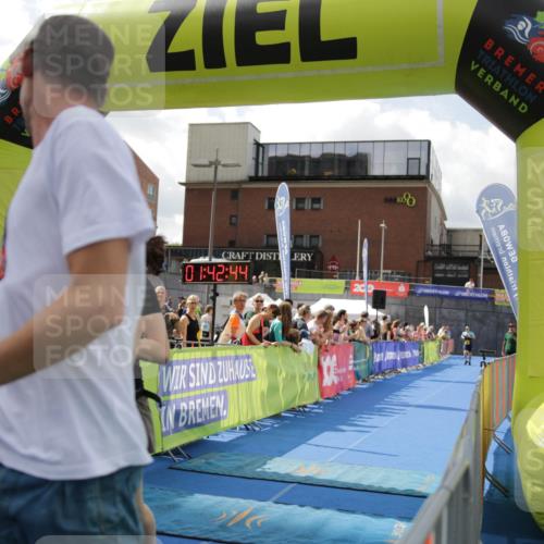 10.08.2025 - GEWOBA Citytriathlon Bremen H.Heesch http://msf.ph/oto/8539047 10.08.2025 11:46:21 Ziel 193 meine-sportfotos.de