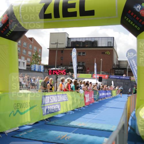 10.08.2025 - GEWOBA Citytriathlon Bremen H.Heesch http://msf.ph/oto/8539050 10.08.2025 11:46:23 Ziel 193 meine-sportfotos.de