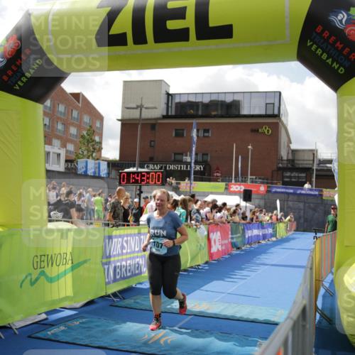 10.08.2025 - GEWOBA Citytriathlon Bremen H.Heesch http://msf.ph/oto/8539118 10.08.2025 11:46:37 Ziel 107, 381 meine-sportfotos.de