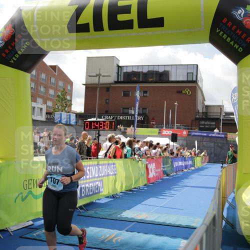 10.08.2025 - GEWOBA Citytriathlon Bremen H.Heesch http://msf.ph/oto/8539122 10.08.2025 11:46:38 Ziel 107, 381 meine-sportfotos.de