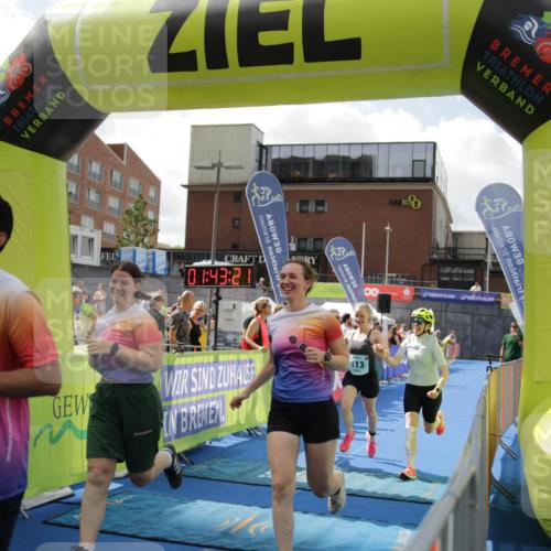 10.08.2025 - GEWOBA Citytriathlon Bremen H.Heesch http://msf.ph/oto/8539139 10.08.2025 11:46:58 Ziel 73, 113, 217 meine-sportfotos.de