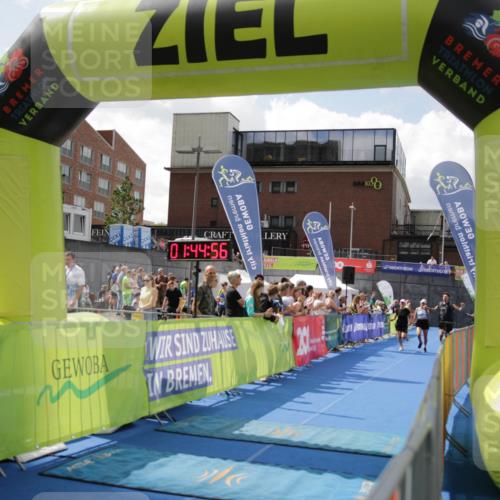 10.08.2025 - GEWOBA Citytriathlon Bremen H.Heesch http://msf.ph/oto/8539209 10.08.2025 11:48:33 Ziel 484 meine-sportfotos.de