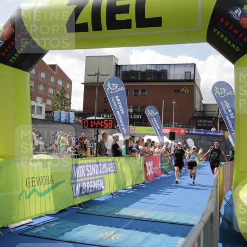 10.08.2025 - GEWOBA Citytriathlon Bremen H.Heesch http://msf.ph/oto/8539212 10.08.2025 11:48:35 Ziel 484 meine-sportfotos.de