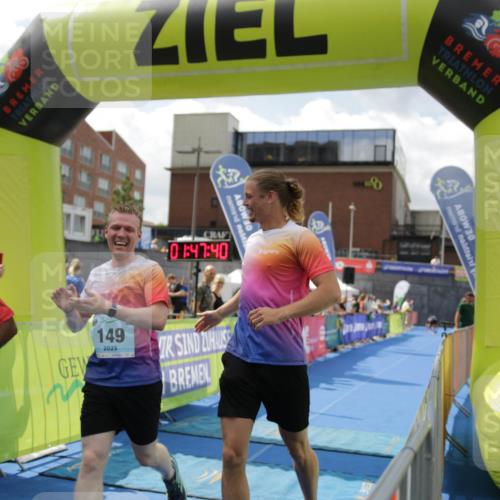 10.08.2025 - GEWOBA Citytriathlon Bremen H.Heesch http://msf.ph/oto/8539239 10.08.2025 11:51:17 Ziel 149, 361 meine-sportfotos.de