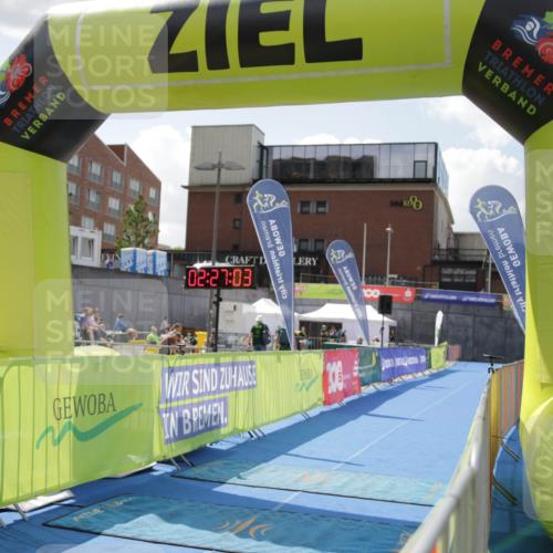 10.08.2025 - GEWOBA Citytriathlon Bremen H.Heesch http://msf.ph/oto/8539271 10.08.2025 12:30:40 Ziel  meine-sportfotos.de