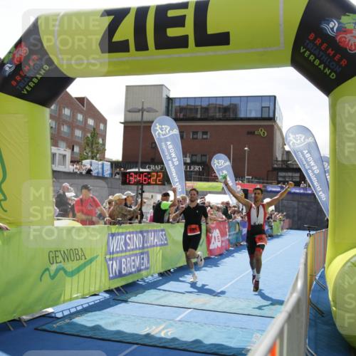 10.08.2025 - GEWOBA Citytriathlon Bremen H.Heesch http://msf.ph/oto/8539274 10.08.2025 13:46:21 Ziel 560, 734 meine-sportfotos.de