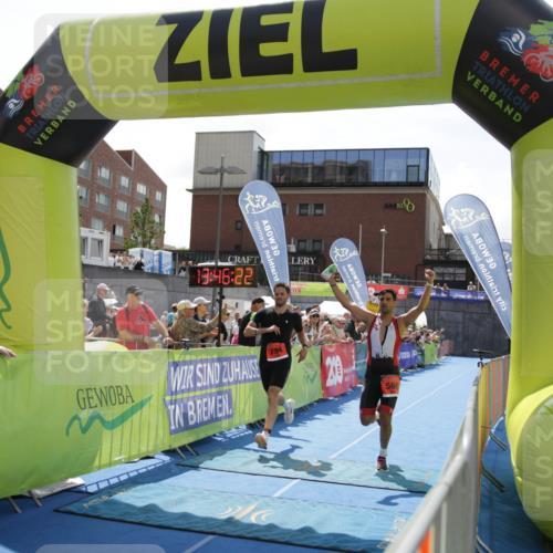 10.08.2025 - GEWOBA Citytriathlon Bremen H.Heesch http://msf.ph/oto/8539276 10.08.2025 13:46:21 Ziel 560, 734 meine-sportfotos.de