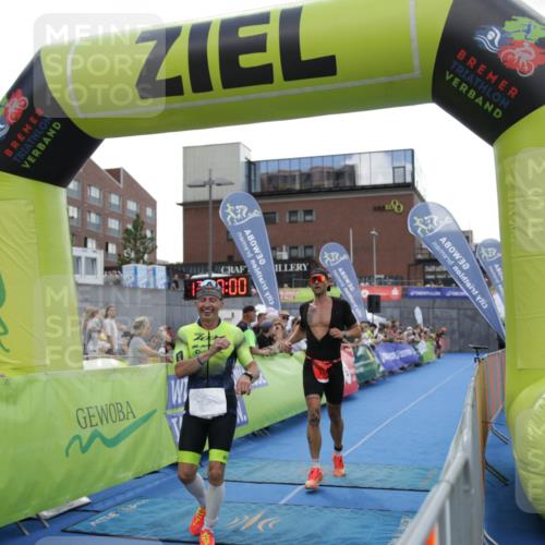 10.08.2025 - GEWOBA Citytriathlon Bremen H.Heesch http://msf.ph/oto/8539285 10.08.2025 13:49:59 Ziel 714, 880 meine-sportfotos.de