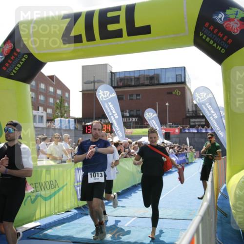 10.08.2025 - GEWOBA Citytriathlon Bremen H.Heesch http://msf.ph/oto/8539318 10.08.2025 13:58:33 Ziel 665, 1013, 1030 meine-sportfotos.de