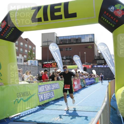 10.08.2025 - GEWOBA Citytriathlon Bremen H.Heesch http://msf.ph/oto/8539347 10.08.2025 14:05:51 Ziel 668, 839, 973 meine-sportfotos.de