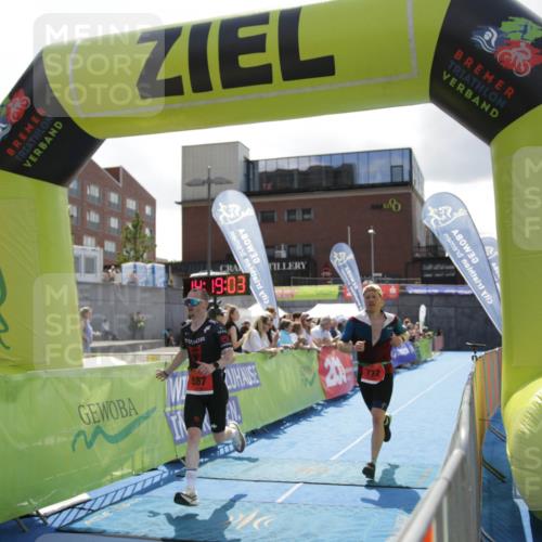 10.08.2025 - GEWOBA Citytriathlon Bremen H.Heesch http://msf.ph/oto/8539453 10.08.2025 14:19:02 Ziel 587, 607, 772, 1016 meine-sportfotos.de